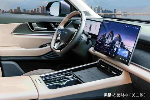 奇瑞推新车，低价高配真能行？冠军工厂揭秘